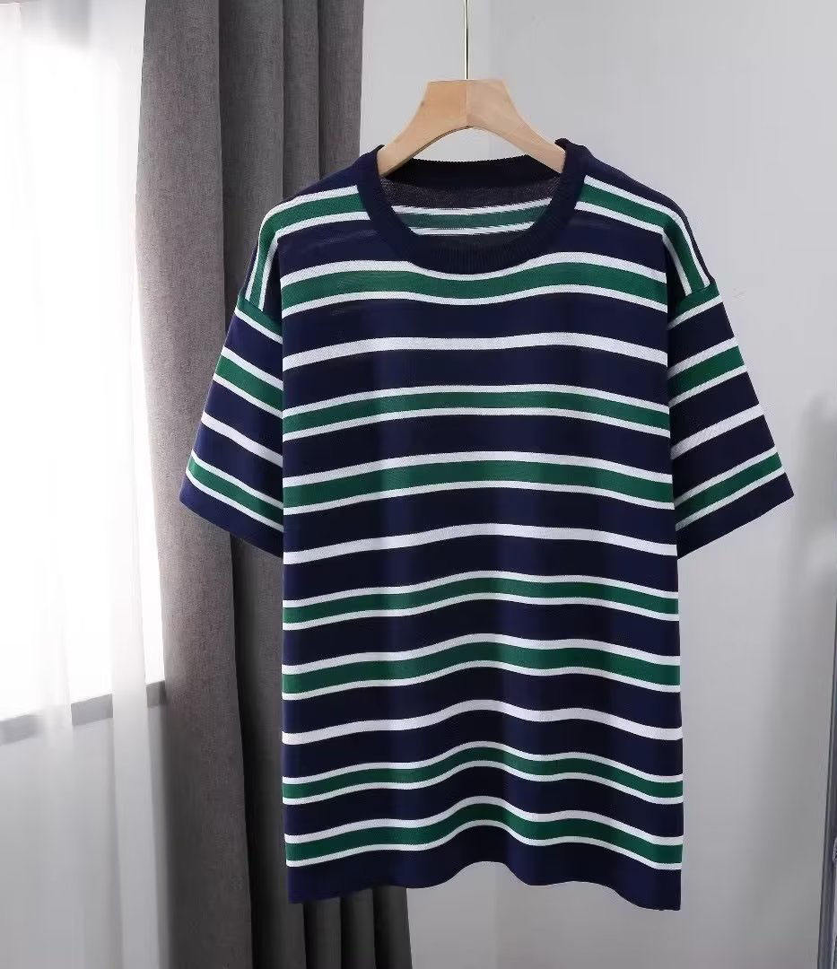 สีน้ำเงินรอยัล