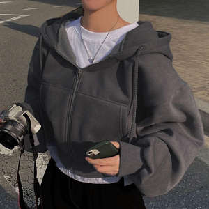 Sweats à capuche pour femmes Drop Shoulder Solid Color High Quality Eco-Friendly Winter Kangaroo Pocket Fashionable Street Wear - Product Image 6