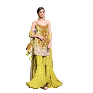 Abito Sharara in velluto verde muschio con ricami floreali Multicolor per donne abiti da cerimonia nuziale abiti etnici firmati - Product Image 1