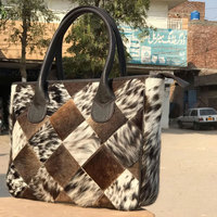 Bolsos de Mano de Cuero Vacuno con Logotipo Impreso Personalizado de Alta Calidad, Diseño Personalizado al por Mayor, Dos Asas, Impermeables y Transpirables
