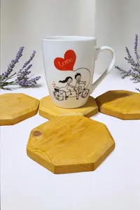 MSR-Ensemble de dessous de verre en bois naturel classique fait à la main avec finition cristal, décoration de table personnalisée pour la maison - Product Image 2