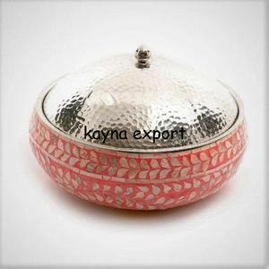 หม้อตุ๋นหอยมุกตกแต่งสวยงาม ออกแบบพิเศษ งานแฮนด์เมดคุณภาพสูง ทำจากโลหะตีขึ้นรูป สำหรับใช้ในครัว - Product Image 3