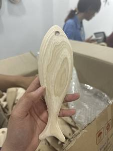 Juguete de Madera de Animal, Ballena de Madera de Pino para Arrastrar con Cordón de Algodón para Guardería, Aromas y Regalos, Hecho con Cuidado en Vietnam - Product Image 5