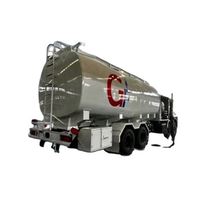 MEILLEURE OFFRE Camion-citerne d'occasion 8x4 340HP, boîte manuelle 12 vitesses, réservoir en aluminium - Product Image 6