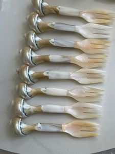 Natural Mother of Pearl Caviar <b>Spoons</b> Vietnam Made - Premium <b>Serving</b> Utensils for Hotel and Restaurant Industry - Product Image 2