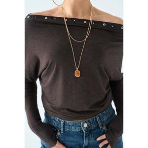 Blusa con Ojales en el Cuello KAHVE - Product Image 2