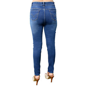 Pantalon en denim pour femmes Logo personnalisé de haute qualité 100% coton lavé droit ample jambe large taille haute jeans pour femmes de grande taille - Product Image 4