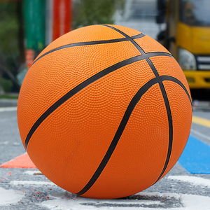 ลูกบาสเก็ตบอลขนาด 6 วัสดุ PU น้ำหนักเบา ดีไซน์ล่าสุดปี 2025 สีและขนาดตามสั่ง บริการ OEM - Product Image 5