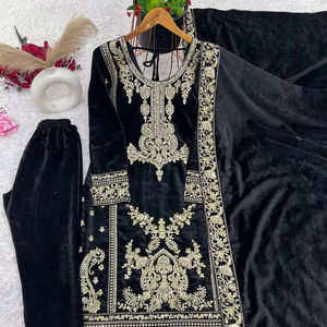 Haut de travail à broderie lourde avec manches longues Designer Style indien Velours en viscose Séquence lourde Haut et bas de travail avec Dupatta - Product Image 1