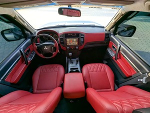 SUPER OFERTA MIT-SU-BIS-HI PA-JE-RO GLS MID, TRANSMISIÓN AUTOMÁTICA, ASIENTOS DE CUERO - Product Image 2