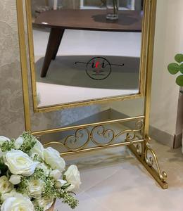 Espejo de pared en forma de D decorativo de Metal con diseño único Espejo de pared moderno Espejo texturizado Venta a granel para eventos Decoración del hogar - Product Image 6