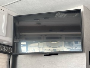SUPPLIER OF Used 2023 T h o r Ace 29D Class A gas motor home - Product Image 5