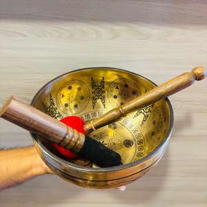 Bol chantant Chakra en bronze traditionnel pour la méditation et la guérison Produit d'artisanat en métal - Product Image 2