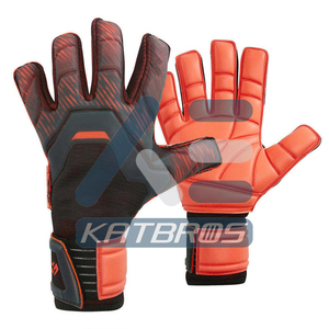 Gants de gardien de but de football professionnels dernier cri avec paume en latex flexible, prise confortable pour des séances de match fiables - Product Image 3