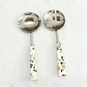 Cuillère et fourchette coréennes personnalisées en acier inoxydable Design en bambou Poignée en céramique grise Couverts à salade décoratifs en métal - Product Image 4