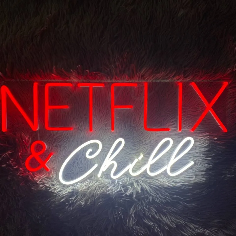 Superventa de septiembre: Letrero de neón LED 'Netflix and Chill'-Decoración de neón flexible personalizada, letrero de neón LED ideal para salas de entretenimiento