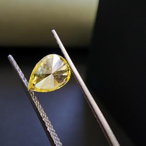 Anillos de Compromiso de Joyería Personalizada con Diamante Amarillo Fantasía en Forma de Pera de 0.72CT, Cultivado en Laboratorio, Elegante - Product Image 6