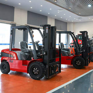 Montacargas Telescópico de 3 Toneladas, 3.5 Toneladas y 10 Toneladas con Motor EPA EURO5, Elevación de 6 Metros, Montacargas Todoterreno Diésel de 3 Toneladas - Product Image 5