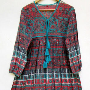 Meilleure vente Mini robe décontractée en coton imprimé blanc violet avec manches longues bloc imprimé décoration de boutons de niveau pour vêtements de plage - Product Image 1