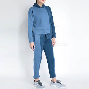 ชุดกีฬา2ชิ้นสำหรับผู้หญิงชุดวิ่งเสื้อลำลองคอตั้งสำหรับผู้หญิงชุดกีฬาฤดูหนาว XL ออกแบบโลโก้ได้ตามต้องการ - Product Image 1