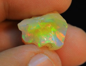 Opale Éthiopienne Naturelle Rugueux Arc-en-ciel Brillant Multi Flashy Opale Éthiopienne Brute Opale Brillante Brute pour Faire Cabochon Pierre - Product Image 3