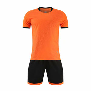 Calidad superior 2025 al por mayor diseños personalizados y colores logotipo de la marca fútbol 100% poliéster hombres fútbol uniforme completo ropa deportiva - Product Image 3