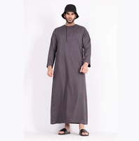 Robe longue blanche thobe islamique pour hommes vente en gros daffah poitrine brodé jubba haramain arabe thobes musulmans en gros respirant