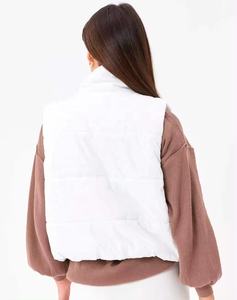 Chaqueta de invierno para mujer de alta calidad personalizada 2025, transpirable, impermeable, talla XS, estampado Floral Vintage, sin mangas, cuello alto - Product Image 3