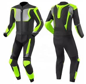 Combinaison de moto professionnelle en cuir de vachette sur mesure Combinaison de moto de course pour hommes en cuir de haute qualité - Product Image 1