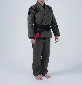 Uniforme de Karate Ligero y Elástico de Algodón 100% para Entrenamiento de Jiu Jitsu Brasileño, con Logotipo Personalizable, Unisex - Product Image 1