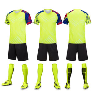 2025 nouveaux maillots de football design pour adultes vêtements de sport confortables pour l'entraînement chemise de football en polyester logo personnalisé - Product Image 5