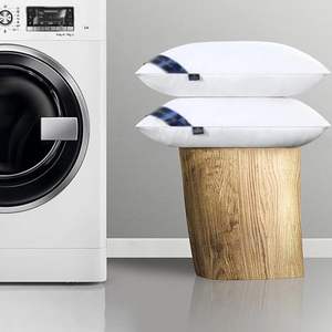 Cuscino Moderno di Lusso Rettangolare in Velluto con Piume, Personalizzabile, Morbido per Dormire, Particolare Attenzione al Collo - Product Image 6