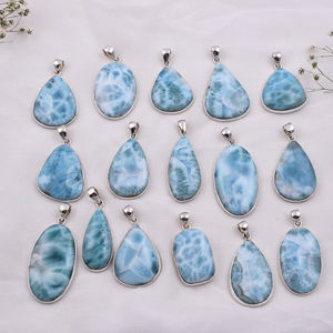 Colgante de plata Larimar natural, colgante de Larimar azul, colgante de piedras preciosas ovaladas, colgante de plata sólida 925, colgante hecho a mano para mujer - Product Image 3