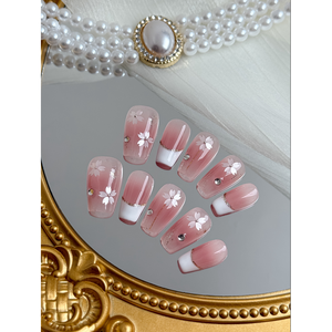 Voile de Sakura en résine, produit élégant et durable - Product Image 2