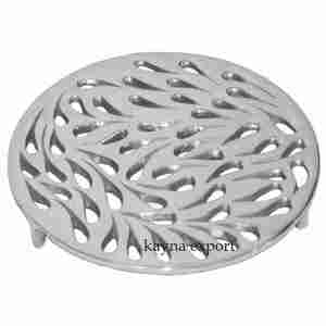 Brass Plated Shiny <b>Metal</b> <b>Trivet</b> Manufacturer Discounted Prices <b>Metal</b> <b>Trivet</b> with Luxury Sturdy Gold Finished with Durability - Product Image 4