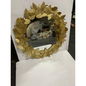 Mariposas Diseñador Heavy Duty Metal Chapado en oro Enmarcado Forma redonda Espejo de pared Hogar Sala de estar y Vestíbulo Suministros de decoración - Product Image 4