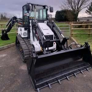 Chargeuse-pelleteuse Hidromek HMK 62T de 2 tonnes avec moteur diesel pour la construction agricole - Product Image 3