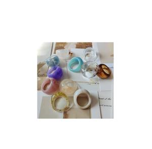 Anillos de Resina Epoxi Más Vendidos para Fiestas de Chicas y Bodas, Anillo de Resina de Diseño Geométrico de Alta Calidad y Nuevo Diseño - Product Image 4