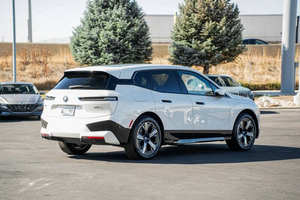 สภาพดีเยี่ยม รถมือสอง BMW iX ปี 2025 - Product Image 4