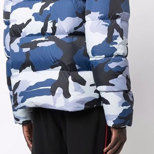 Vestes matelassées d'hiver pour hommes avec logo personnalisé en gros, vestes à bulles imprimées par sublimation avec processus de revêtement, fournisseur pakistanais - Product Image 2