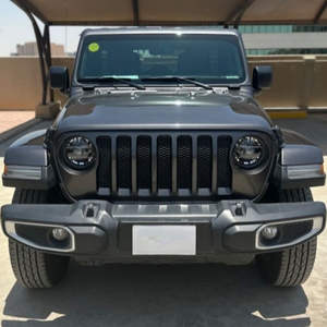 Jeep Wrangler d'occasion 2023, I4 V6, automatique, régulateur de vitesse adaptatif, sièges en cuir, pneus R18, transmission intégrale, conduite à gauche, toit ouvrant, caméra 360°, feux LED, écran tactile, 4.5L - Product Image 1