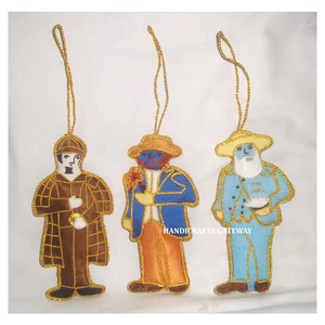 Adorno Colgante de Diseño Creativo, Hecho a Mano en India, con Bordado de Hilo Dorado y Cuentas, para Decoración del Hogar - Product Image 1