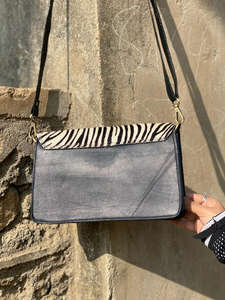 New Western Style Animal Print Fur Leather Shoulder Bags High Quality Fashionable Genuine Animal Fur Leather <b>Sling</b> Side Handbags - Product Image 5