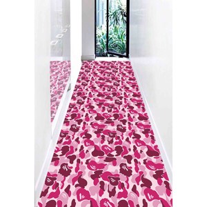 Alfombra con Patrón de Camuflaje Rosa: Alfombra Moderna, Suave, Lavable a Máquina, Delgada y No Tejida - Product Image 5