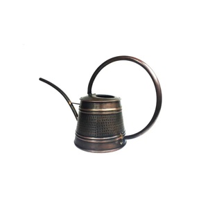 Design haut de gamme haute vente qualité outils de jardin revêtement blanc long arrosoir sécurité santé métal arrosoir prix de gros - Product Image 6
