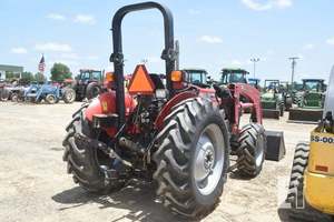 MASSEY FERGUSON 2605 Tracteur d'occasion - Product Image 2