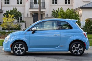 Voitures Fiat 500e d'occasion 2017 - Product Image 4