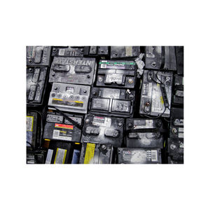 Fourniture en vrac de déchets de batteries au plomb drainés pour les opérations de fusion - Product Image 3