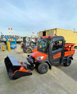 รถแทรกเตอร์ขนาดเล็ก4WD ประสิทธิภาพสูงของ Kubota สำหรับการใช้งานทางการเกษตร - Product Image 1