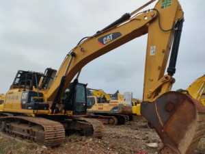 Excavatrice sur chenilles Caterpillar 349E utilisée en Offre Spéciale aux États-Unis Les composants principaux incluent le moteur - Product Image 4